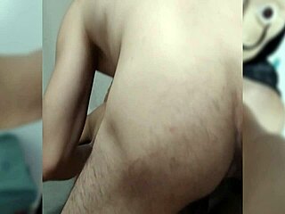 마사지가 섹스와 애널로 끝나, 버트플러그와 자지로