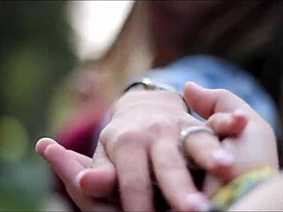 Aarina Park Dances Sexy Moves Live on Webcam in the Street