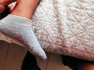 Shy college girl gets fucked in hotel room.