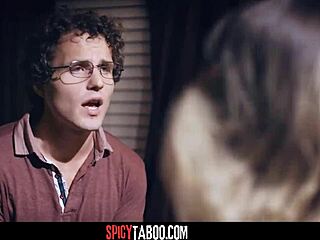 Brunette Girlfriend Has Sneaky Sex With Boyfriend