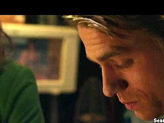 Lizzy Caplan In Frankie Boom 2013! What A Scene!