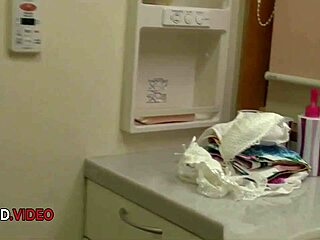 Office babe in stockings nails perfect blowjob, ends with creampie.