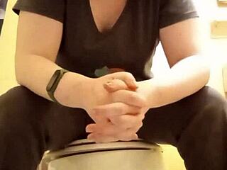 what cosplays should i do, I need ideas 😊