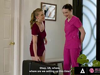 Hazel Moore dan Octavia Red kongsi urut perempuan semua dengan jilat dan cium 😘