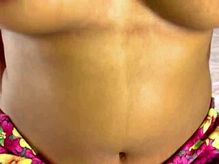 ดูหีสาวอินเดียเดซี่หน้าใหม่ แคบและพร้อมเลย