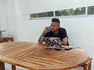 Housewife looking for work meets man