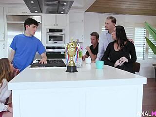 Dalam siri Price of Perfect, dia bayar dengan anal