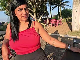 Přiznávám zakázaná tajemství o sousedce, co mi saje kundu