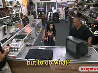 ゲーム置いて義母にチンポしゃぶらせる