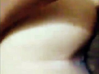 夫だと思ったけど、バーの後ベッドで親友が参加