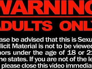 Check out this live voyeur of hot big tit cam girl Elay Smith squirting on spy cam! 🔥