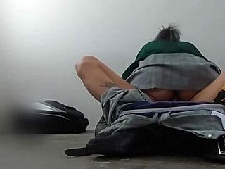 i cogiendo with mexican colegiala and alumnos in bodega intendencia