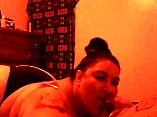 bbw carlee delivers sloppy blowjob