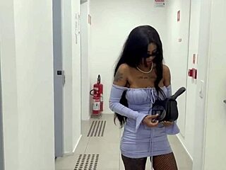 i invited my neighbor over when she lost her key and fucked her good