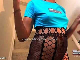 Sexy Burglar Performs Wet Throat Inspection on Pretty Nerd.