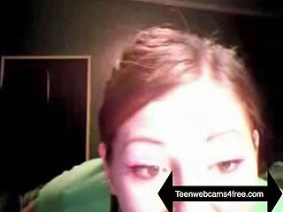 How to give a lap dance to a teen on webcams4free com.