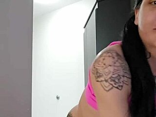 Sexy petite 18+ emy angel