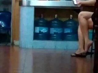 Madurita China Piernudita Bien Puta