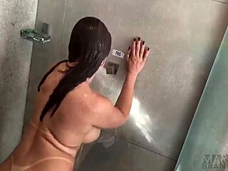 Preparing for the client with a relaxing toy session