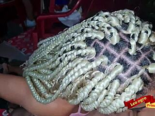 Casal Transando Em Festa De Família