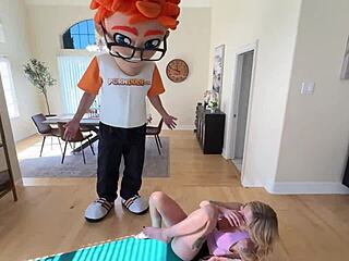 Tantric tease turns yoga into porndude pleasure session with kathryn mae