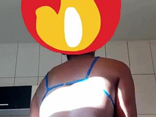 Minha esposa novinha dan�ando funk