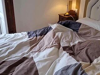 i woke up horny and jerked off, emptying my big balls in a morning cumshot