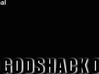 Билли Стар сталкивается с грубым вызовом экстремального фистинга