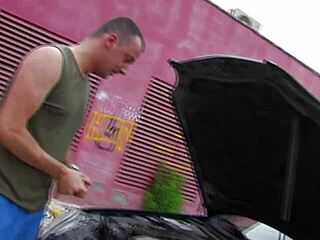 Fayna Vergara gets fucked outdoors passionately