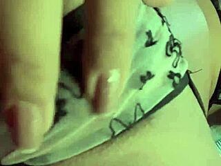 nooooooov inha gostosa 19 anos primeira vez chupa rola greluda roseredvip