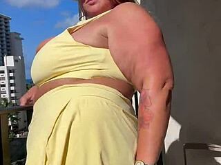 Bbw Milf Brings You On Vacation Sfw Teasers