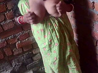 Telugu young girl enjoys hot romance in bathroom