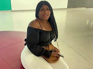 big ass babe in shopping center meets stranger who fucks her at his house