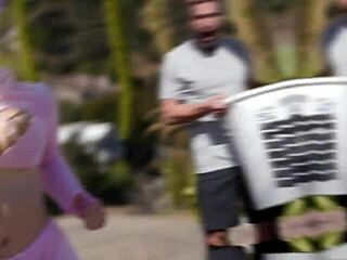 Submissive babe gets her pussy fucked hard 😈