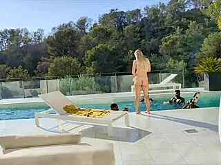 BTS - Gangbang BBC Chloe Chevalier partie 1