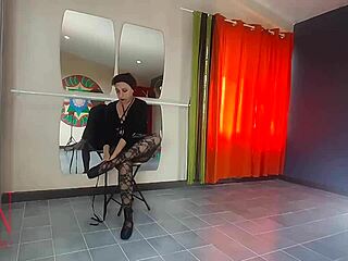 Spank Ballerinas Ass Punish a Bad Dancer Regina Noir the Teacher Scolds Fucks in the Mouth and in the Pussy Domination at the Ballet Class Short Video 1 😏