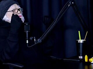 Interview with Damiana and Vovó Moai in Porn Cast Brazil - Part 6