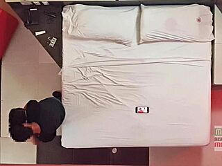 Cámara Escondida Pov Techo Show Cuckold Esposa Regia Follando Frente A Su Marido 1