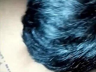 culona sumisa se folla dos desconocidos despu�s de fiesta casero real