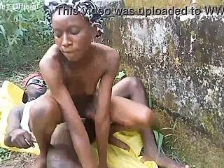 ebony petite ass got fucked by areaboy