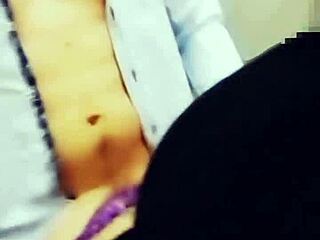 Ay papi as� dame como una putita penetrarme duro que quiero tu lechita