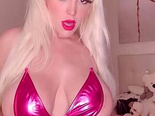 Hot Blonde Does Sexy Dance Dildo Masturbation