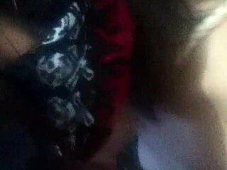 Zorra flaca da mamada oral intensa y salvaje