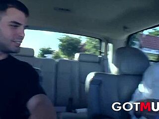 got mum - brunette milf gets cum on her pretty face 😏