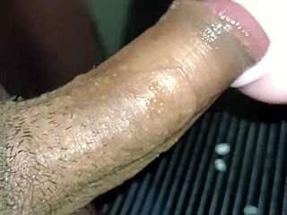 kissy blowjob followed by sex filling her entrance with milk