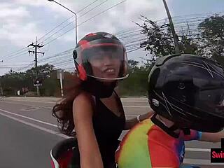 Amateur Asian Teen Sex with Big Dick European Boyfriend After Day Out