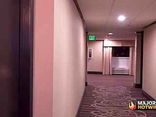 Brunette hottie diamond asteria gets her pussy licked by rome major, oh it's so wet