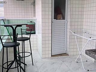 Olha o que essa empregada provoca com roupa, minha mulher não curtiu!!