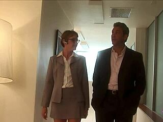 Virtual reality busty lesbians lick and toy pussies wild!