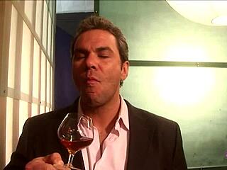 Virtual reality busty lesbians lick and toy pussies wild!